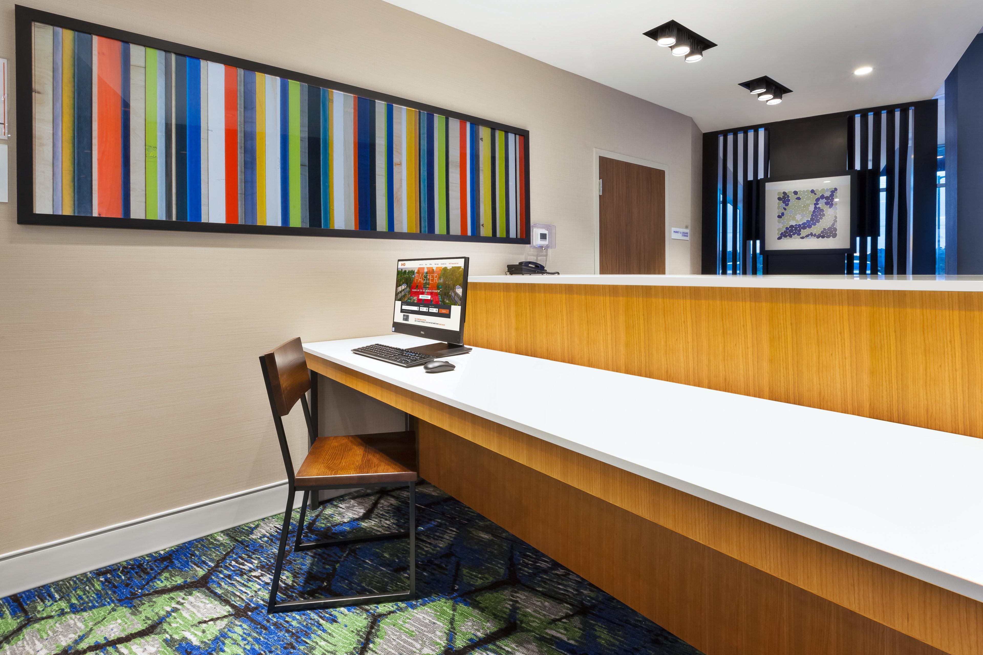 Holiday Inn Express & Suites - Cedar Springs - Grand Rapids N By Ihg Exterior photo