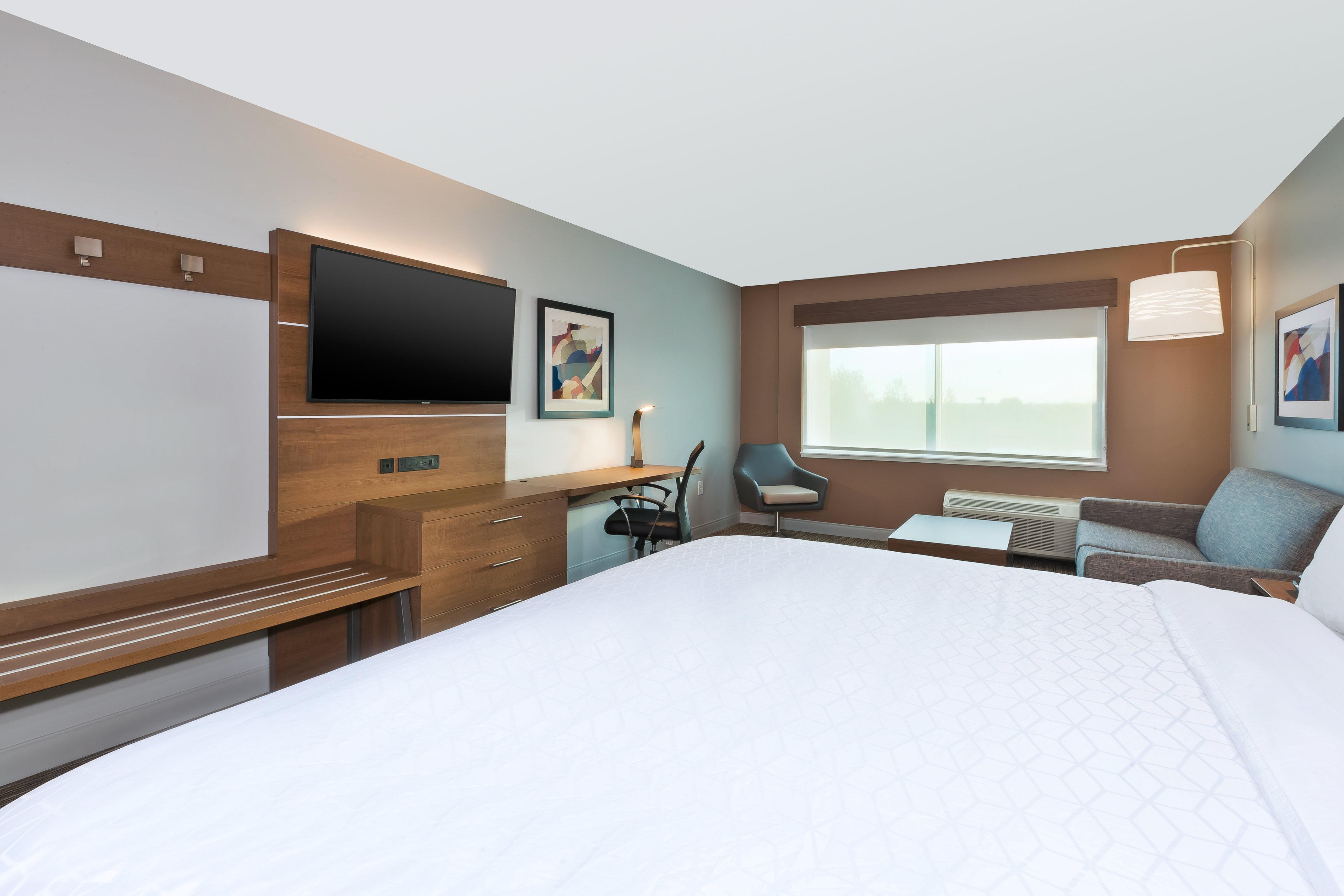 Holiday Inn Express & Suites - Cedar Springs - Grand Rapids N By Ihg Exterior photo